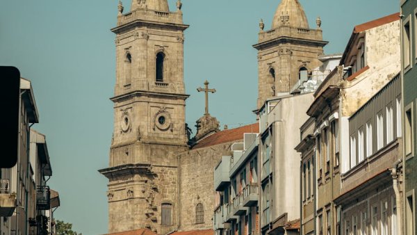 Braga: szlak sakralny, historyczne zaułki i kulinarne doznania