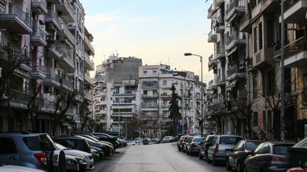 Saloniki: odkrywanie fortec, bazylik i zatoki – miasto o wielu twarzach