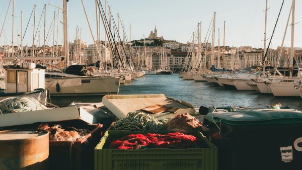 Darmowe atrakcje w Marsylii: muzea, widoki, plaże i Calanques